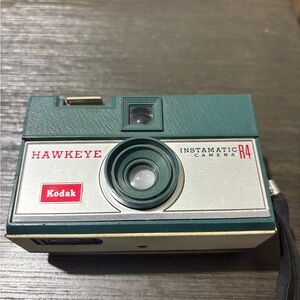 Kodak Hawkeye Instamatic R4 camera